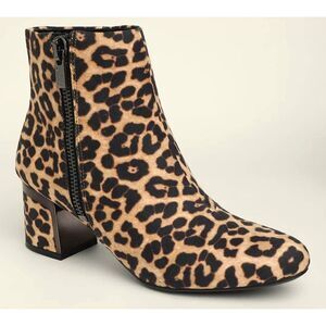 DKNY Booties Size 6.5 Animal Print Block Heel Boots Microsuede NEW